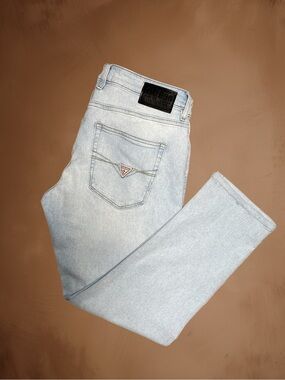 LIKE NEW! Y2K GUESS Tapered Mens Light-Wash Jeans